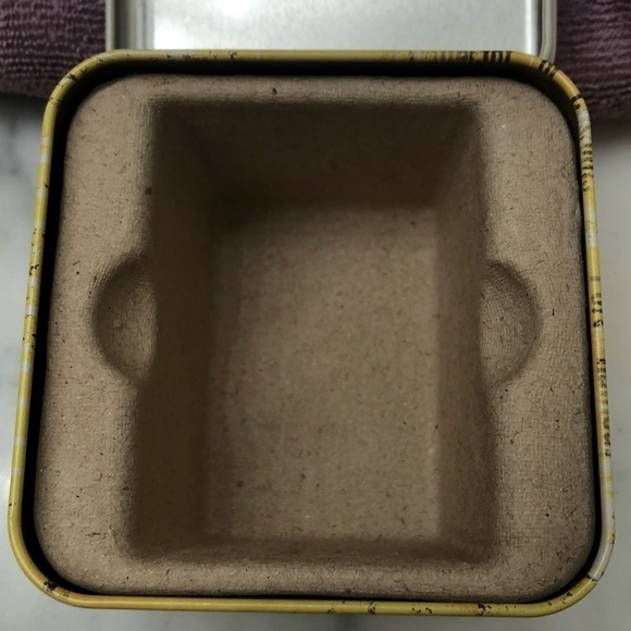 Fossil Watch Tin Box - Picture 5 of 5